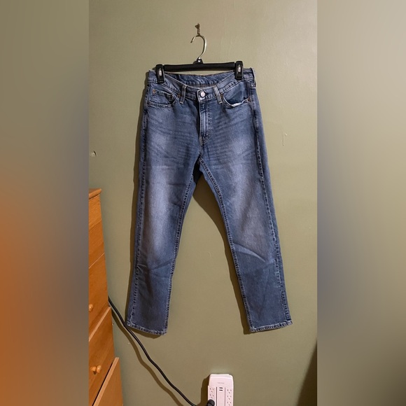 Levi’s 541 Jeans - Picture 1 of 3